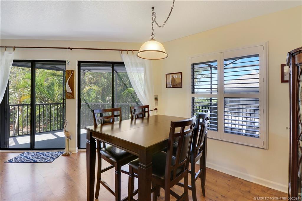 5662 SE Schooner Oaks Way