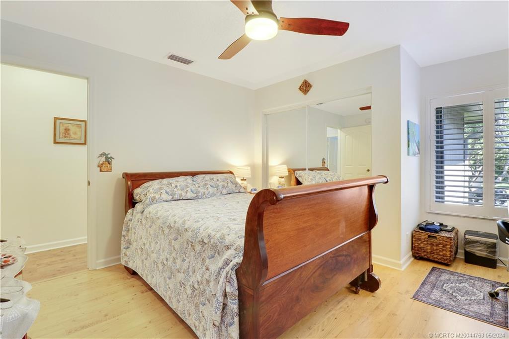 5662 SE Schooner Oaks Way