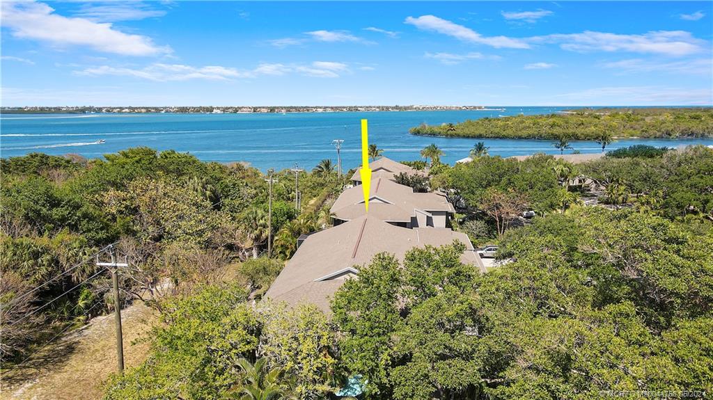 5662 SE Schooner Oaks Way