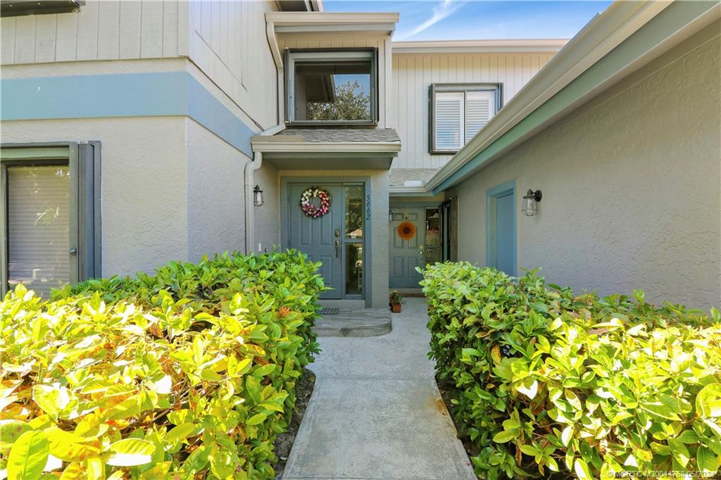 5662 SE Schooner Oaks Way