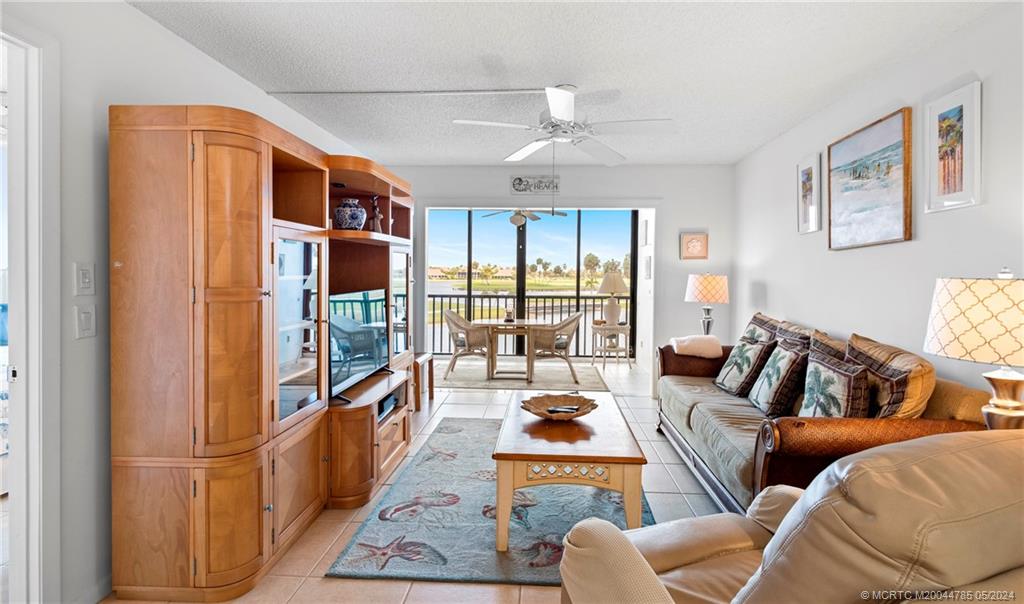 40 NE Plantation Road 202