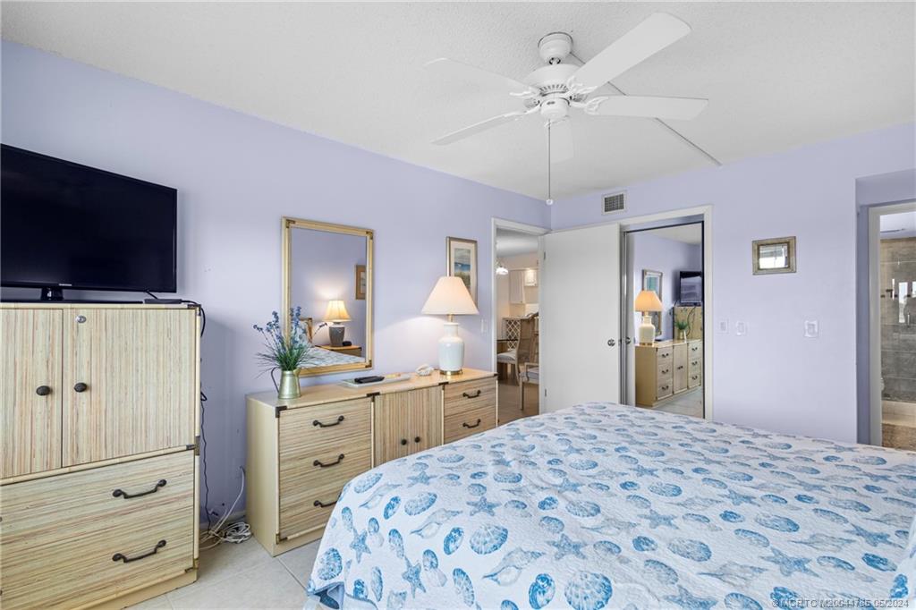 40 NE Plantation Road 202