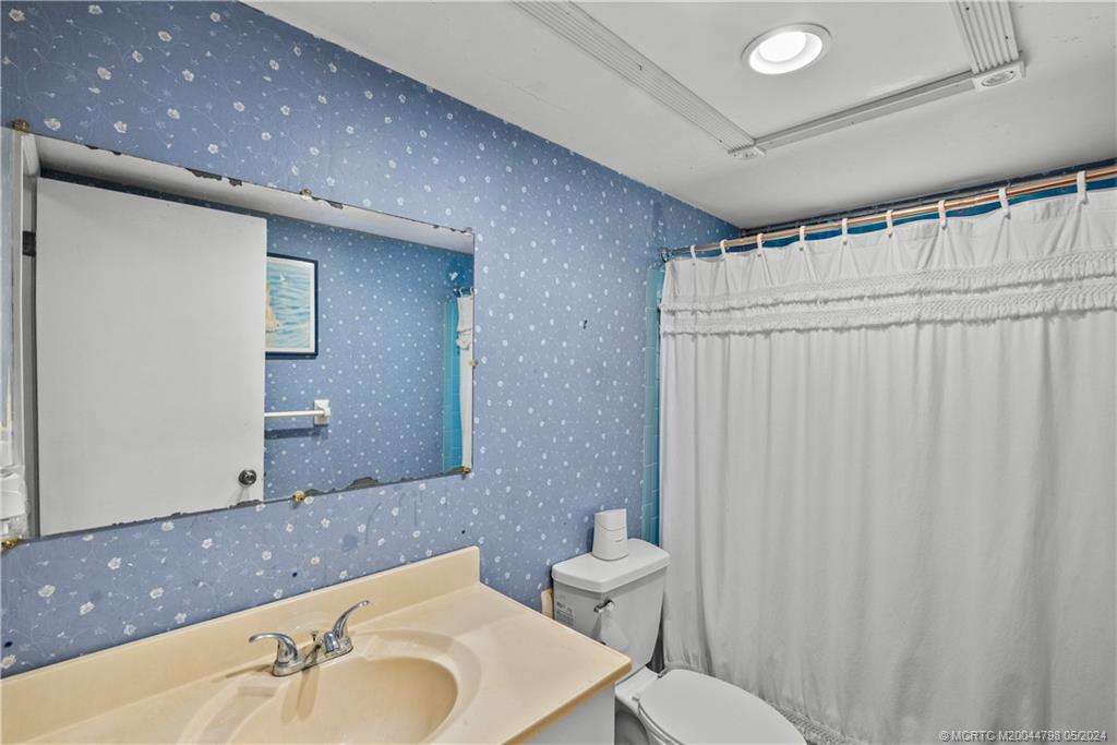 10950 SE Gomez Avenue