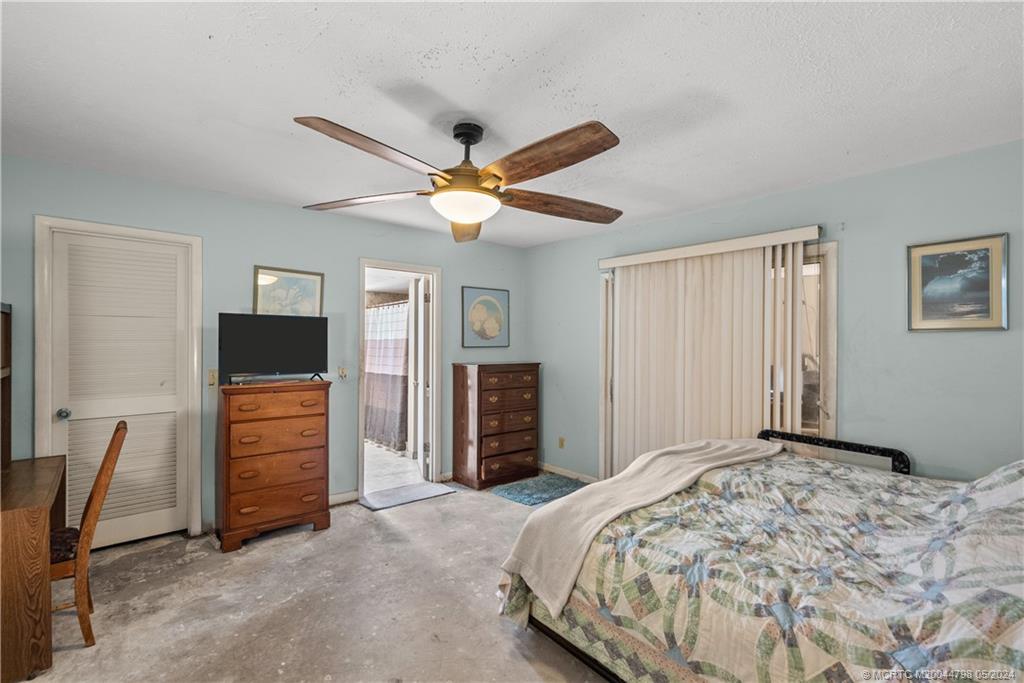 10950 SE Gomez Avenue