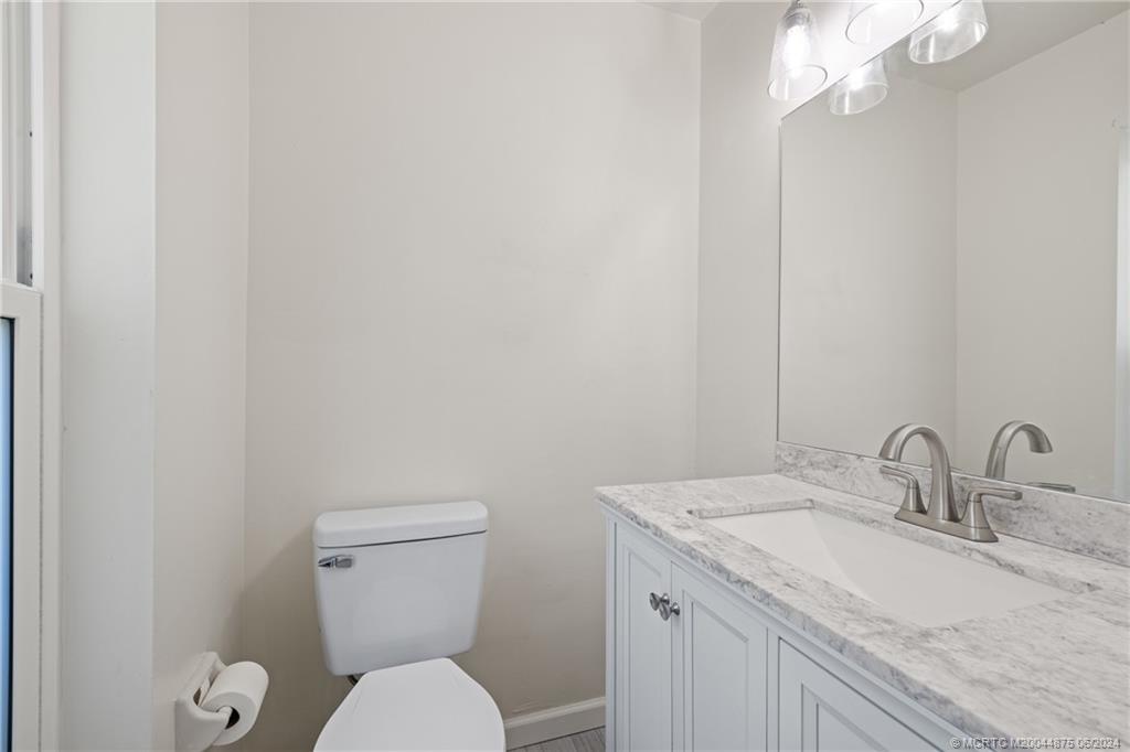 6531 SE Federal Highway N104