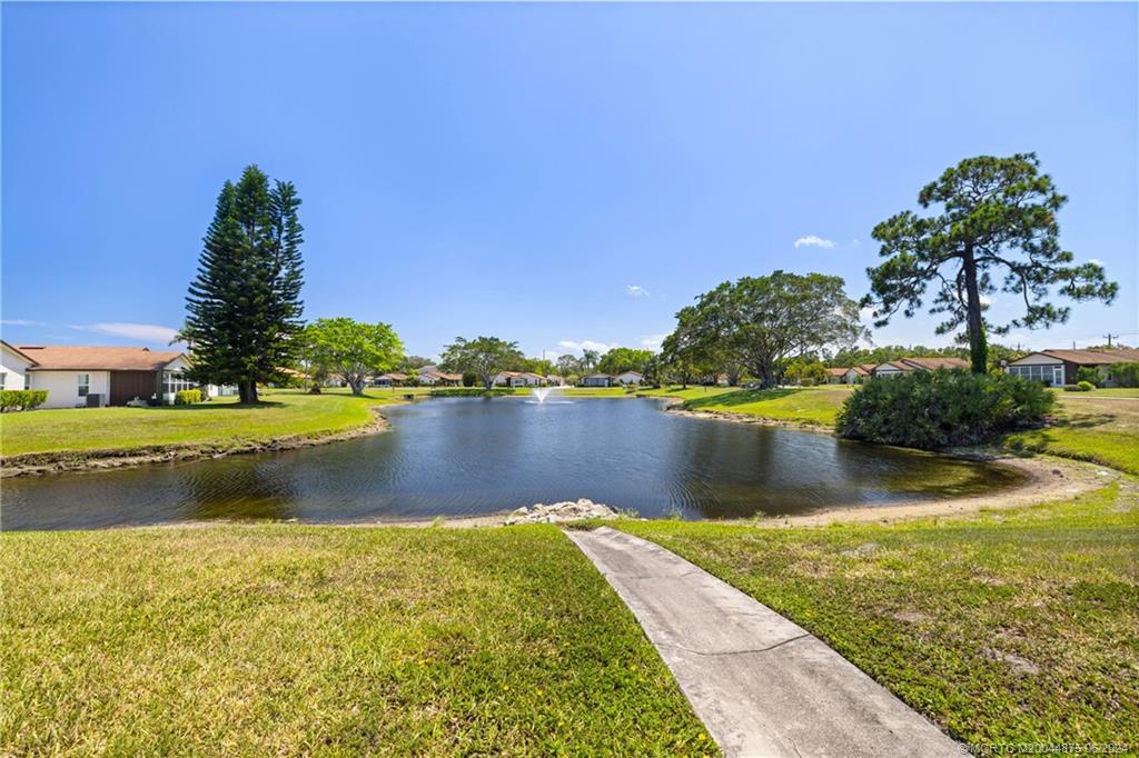 6531 SE Federal Highway N104