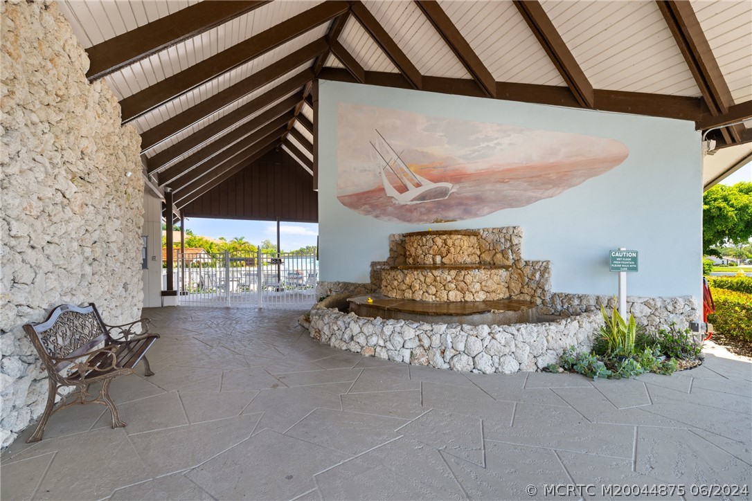 6531 SE Federal Highway N104