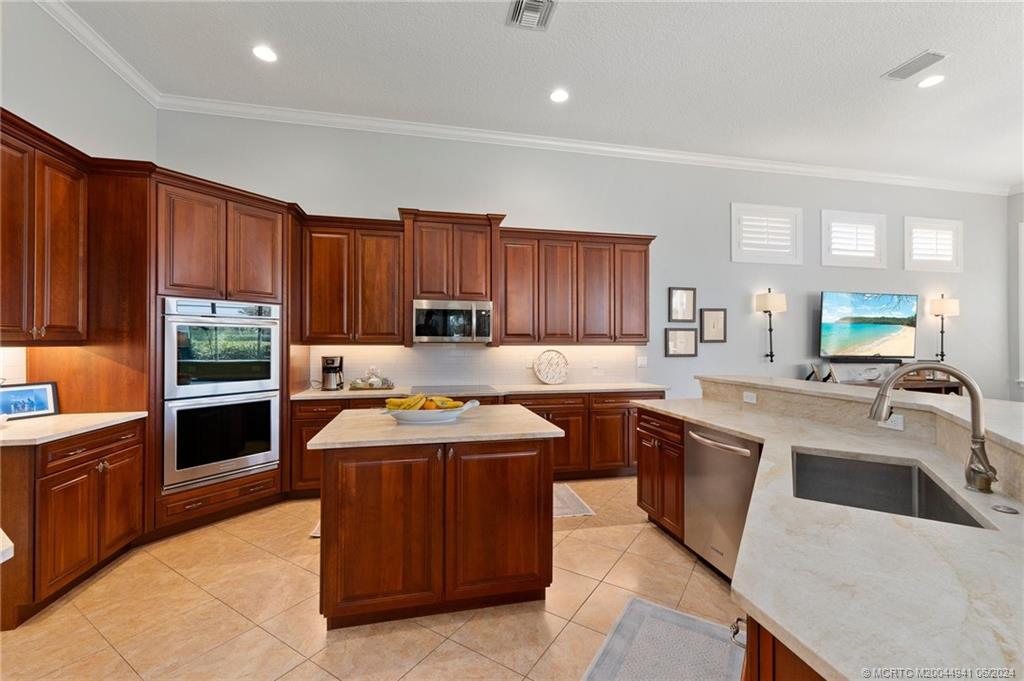 2178 SW Balata Terrace