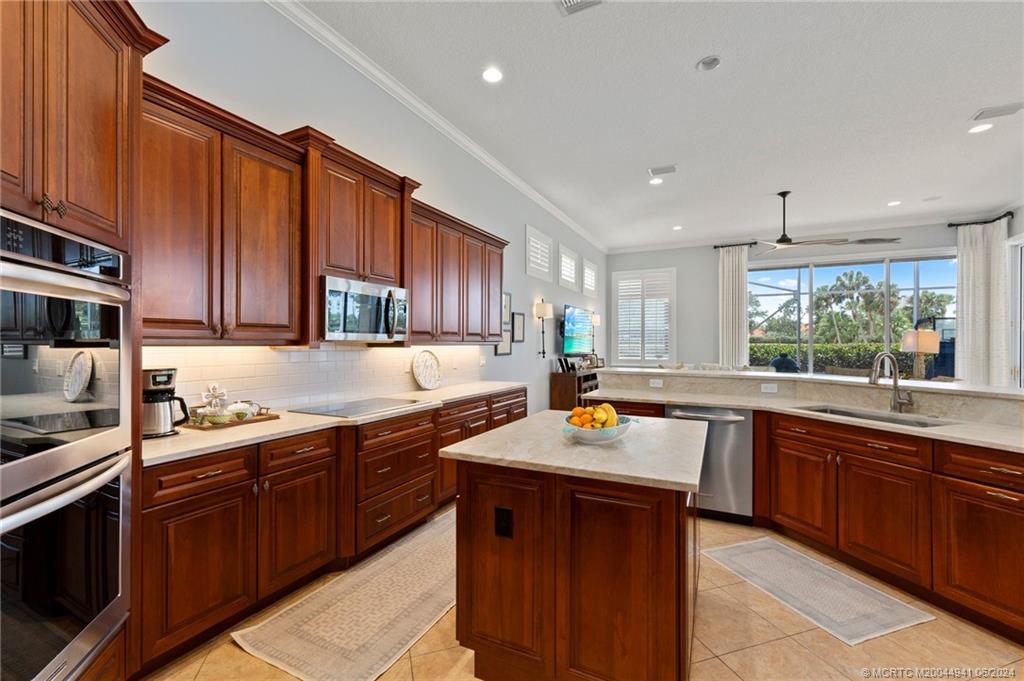 2178 SW Balata Terrace