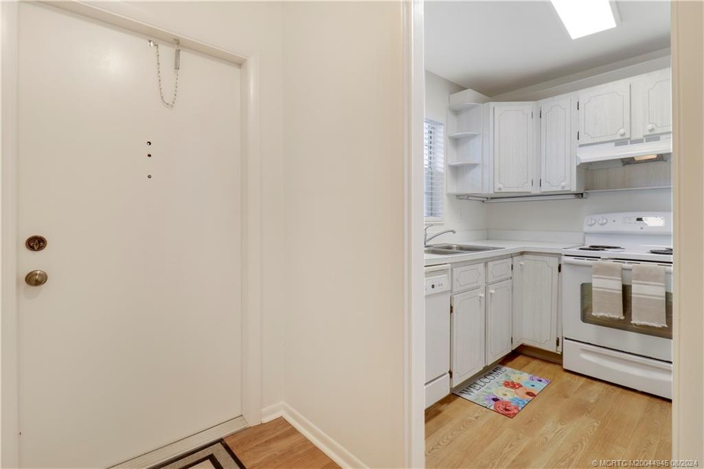 2600 SE Ocean Blvd D2