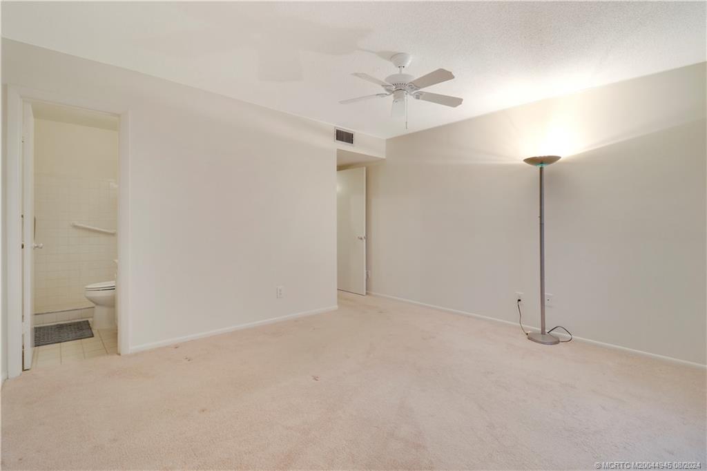 2600 SE Ocean Blvd D2