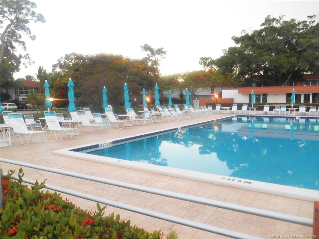 2600 SE Ocean Blvd D2