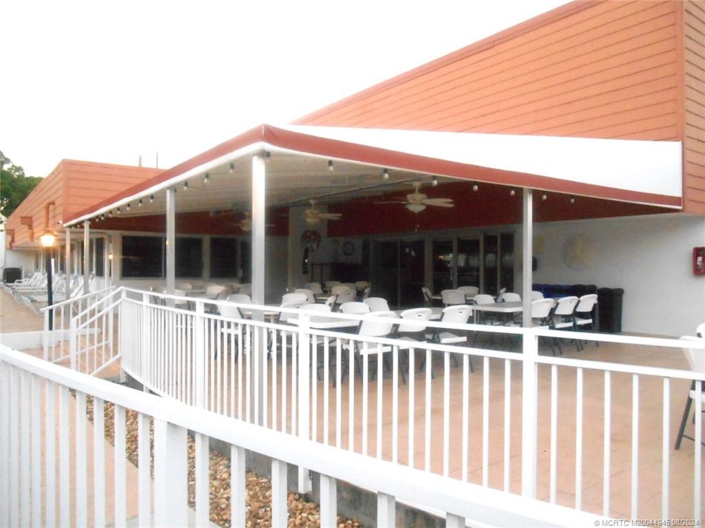 2600 SE Ocean Blvd D2