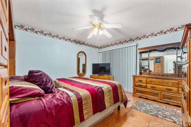 102 NE Dominican Terrace