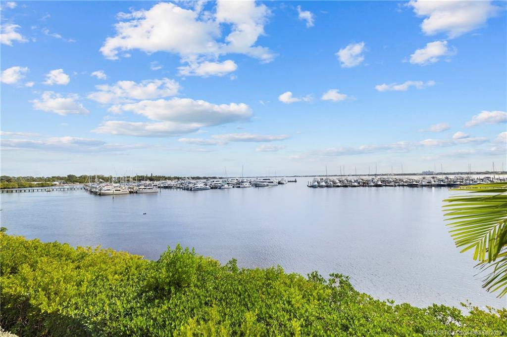 675 NW Flagler Avenue 202