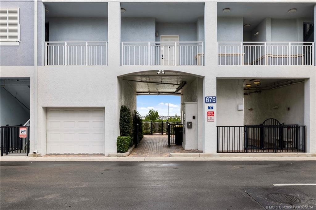 675 NW Flagler Avenue 202