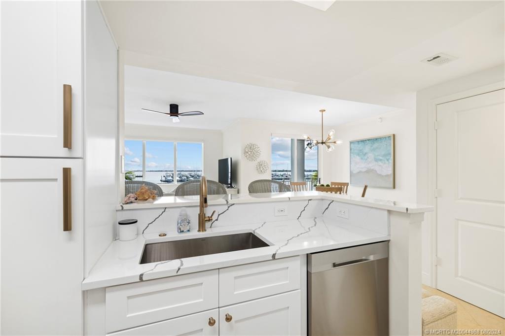 675 NW Flagler Avenue 202