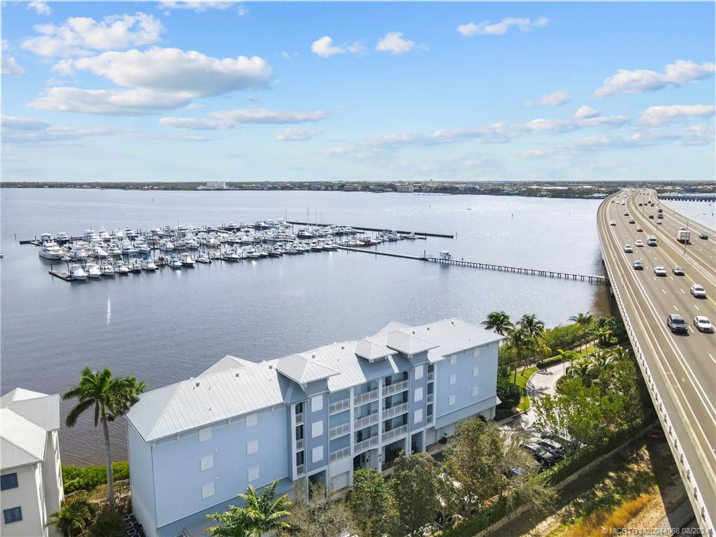 675 NW Flagler Avenue 202