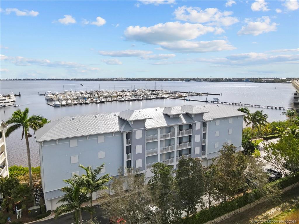 675 NW Flagler Avenue 202