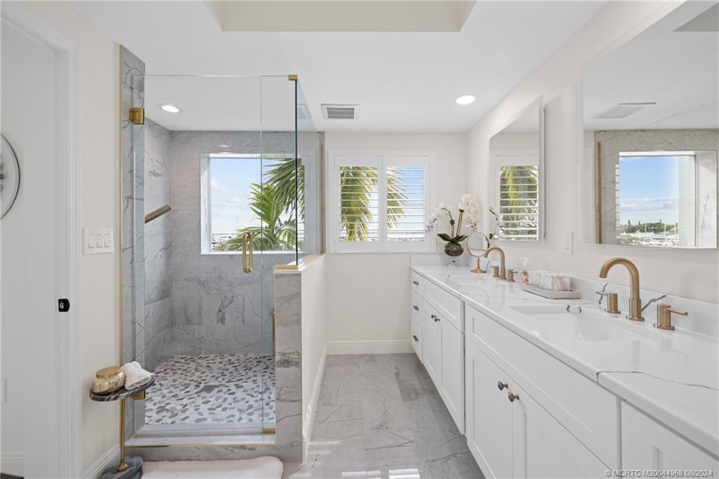 675 NW Flagler Avenue 202