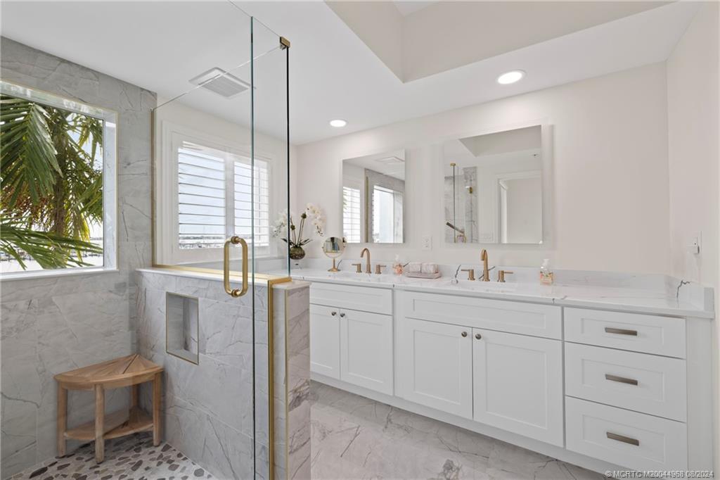 675 NW Flagler Avenue 202