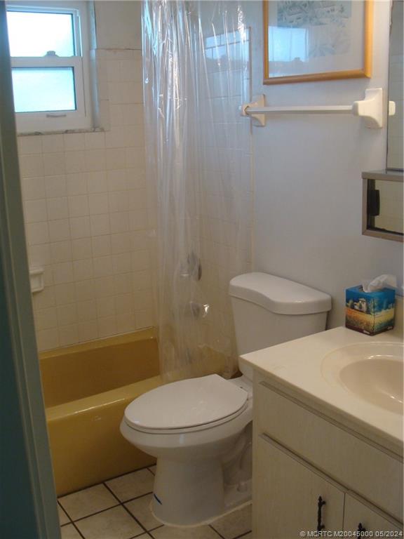 925 SE Flamingo Avenue