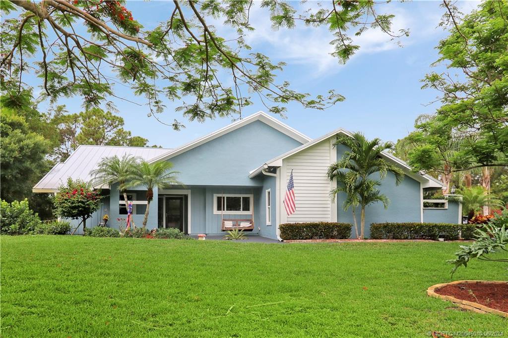 5266 SW Leeward Lane