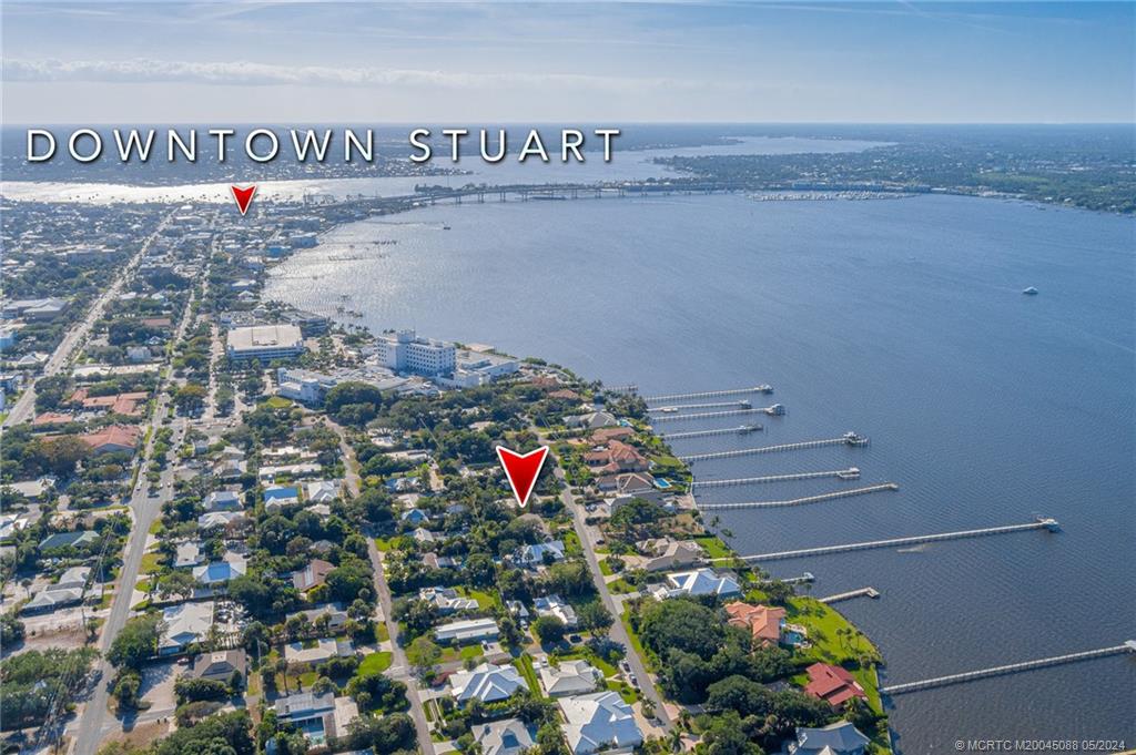 818 SE Riverside Drive