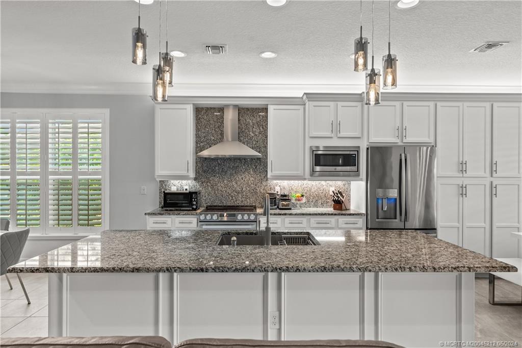 11402 SW Half Moon Lake Lane