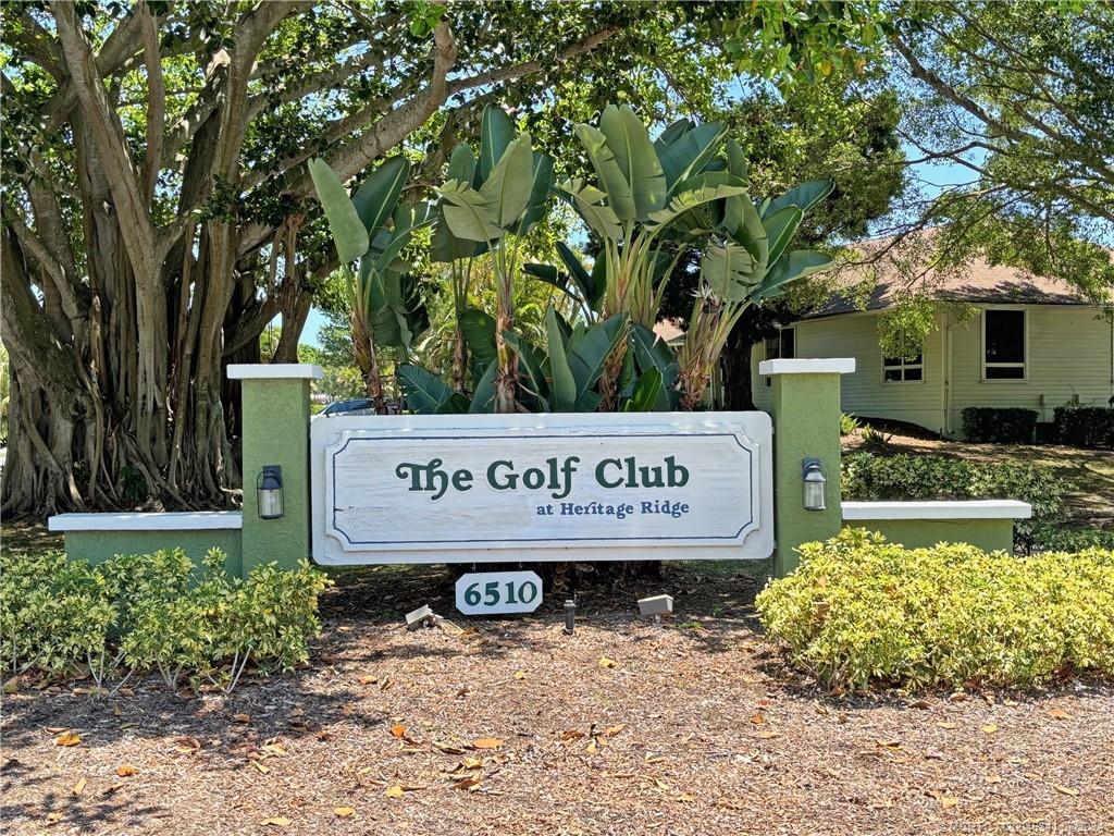 7322 SE Concord Place