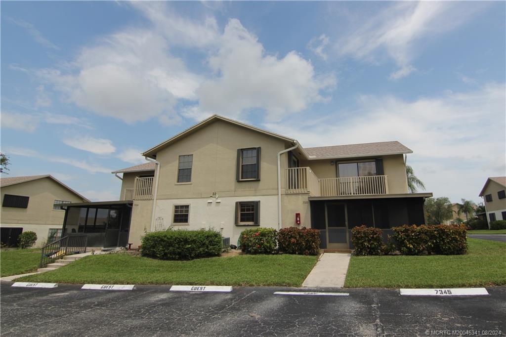 7322 SE Concord Place