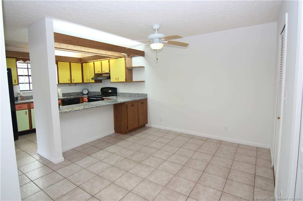 7322 SE Concord Place