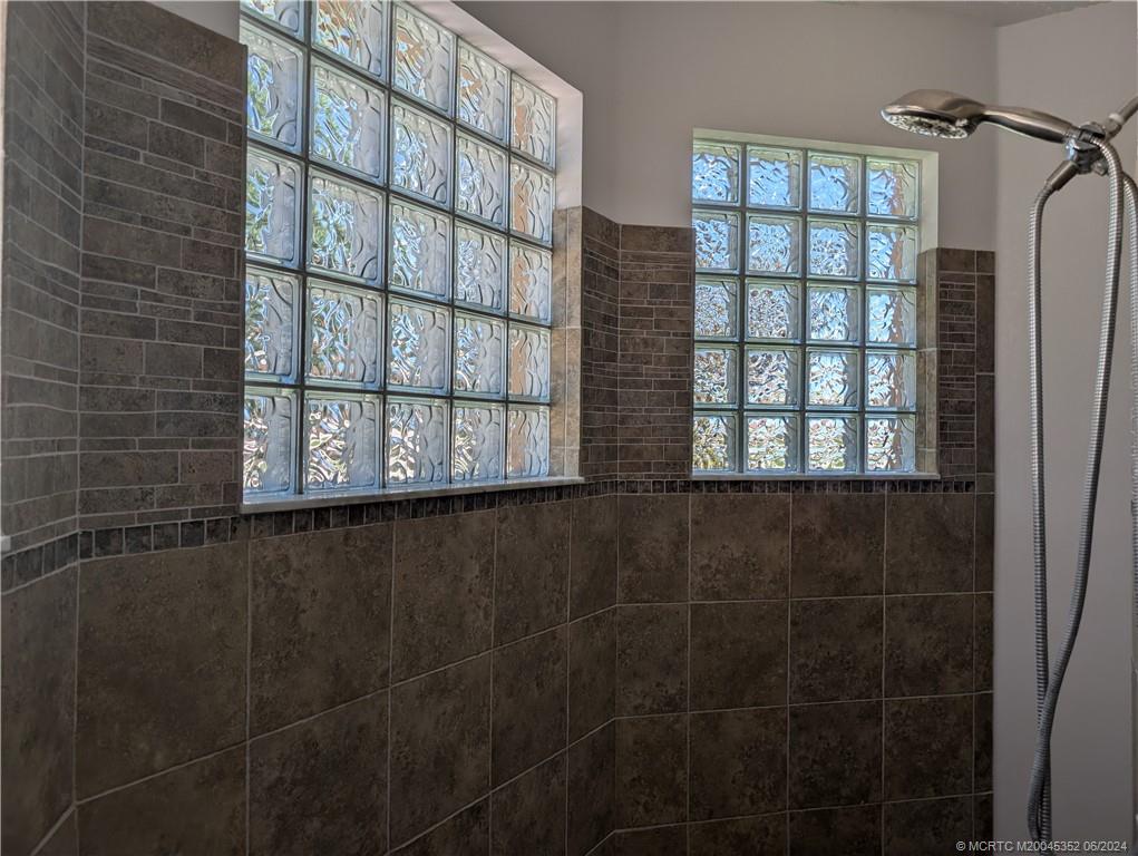 1468 SE Conference Circle