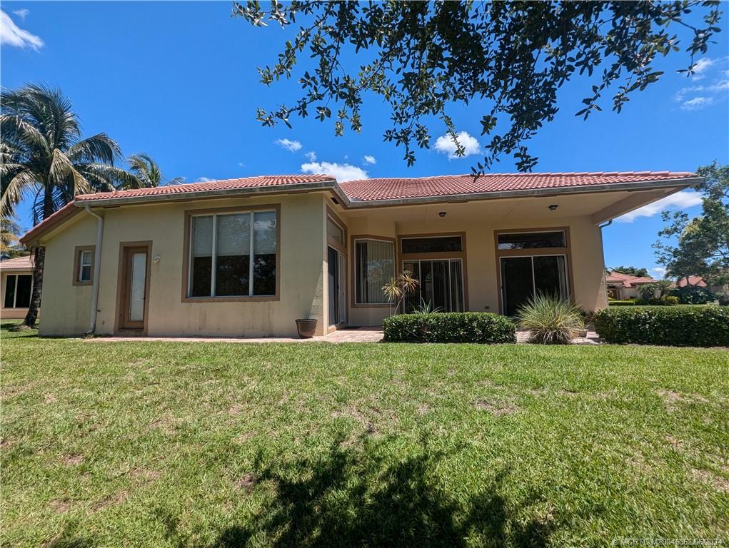 1468 SE Conference Circle