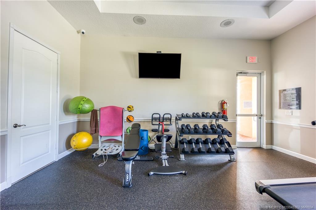 1468 SE Conference Circle