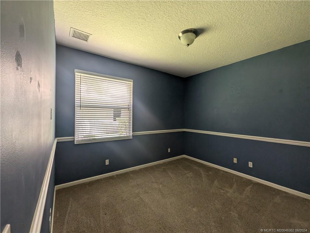 1468 SE Conference Circle