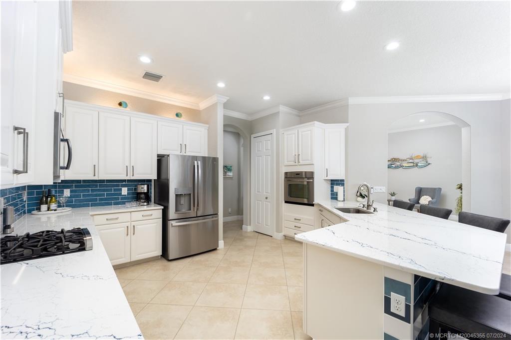 221 SE Ethan Terrace