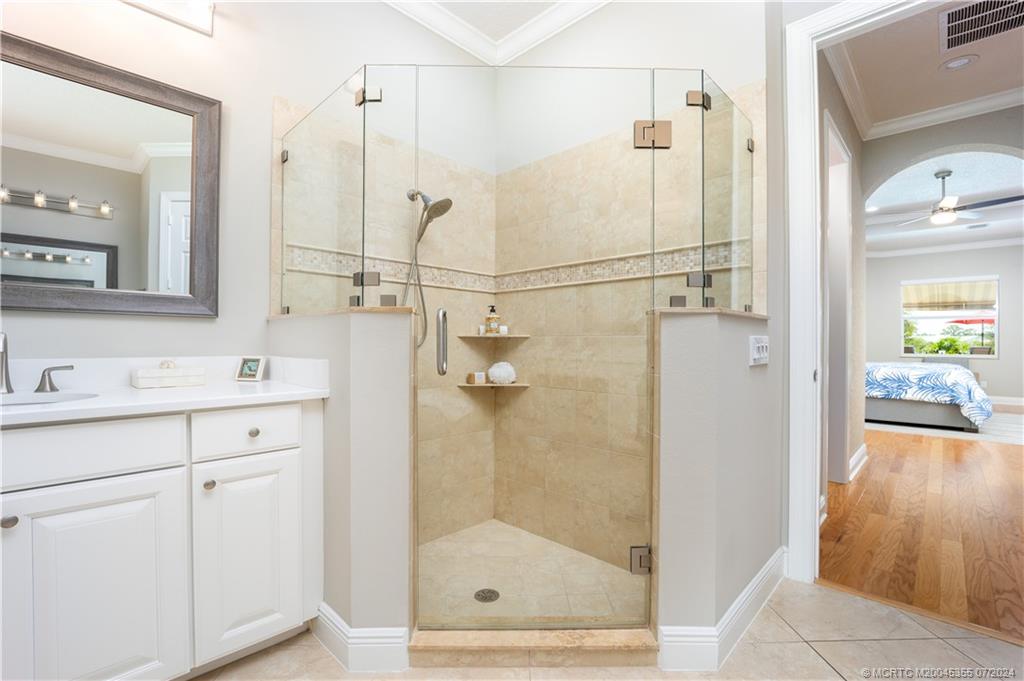 221 SE Ethan Terrace