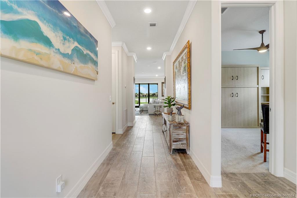 775 SE Villandry Way