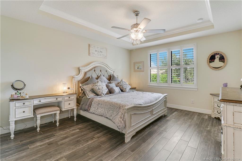 775 SE Villandry Way