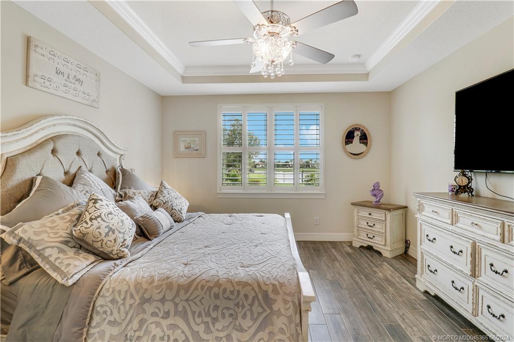 775 SE Villandry Way