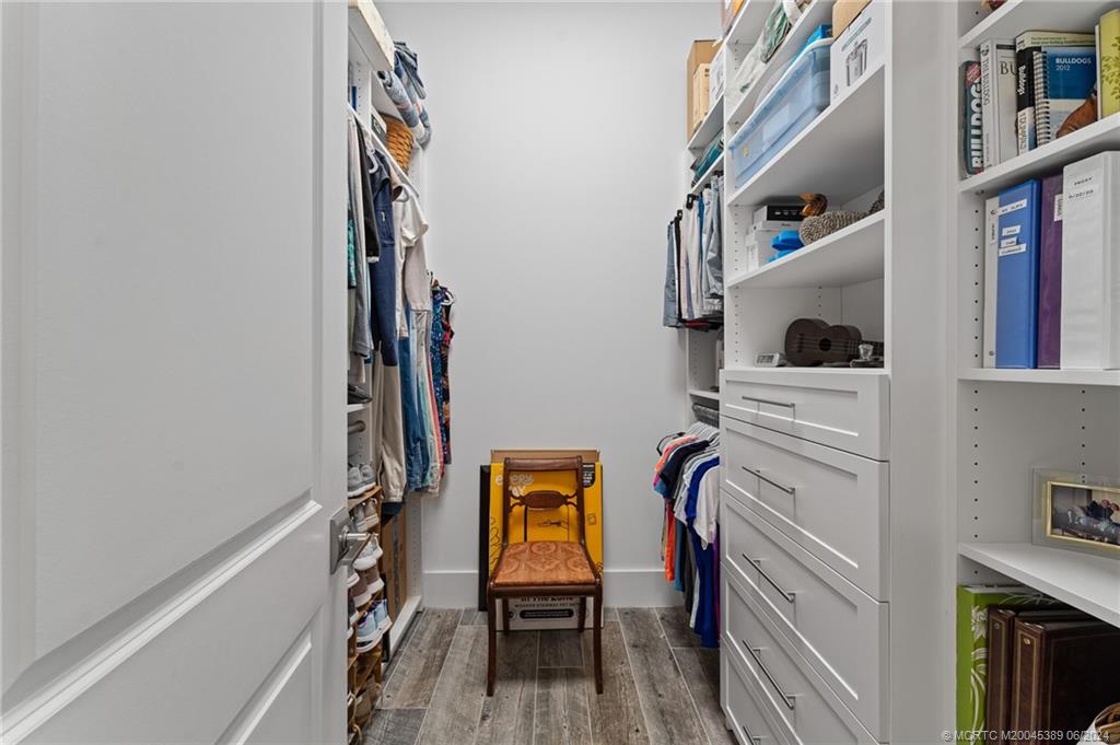 3442 SW Rivers End Way