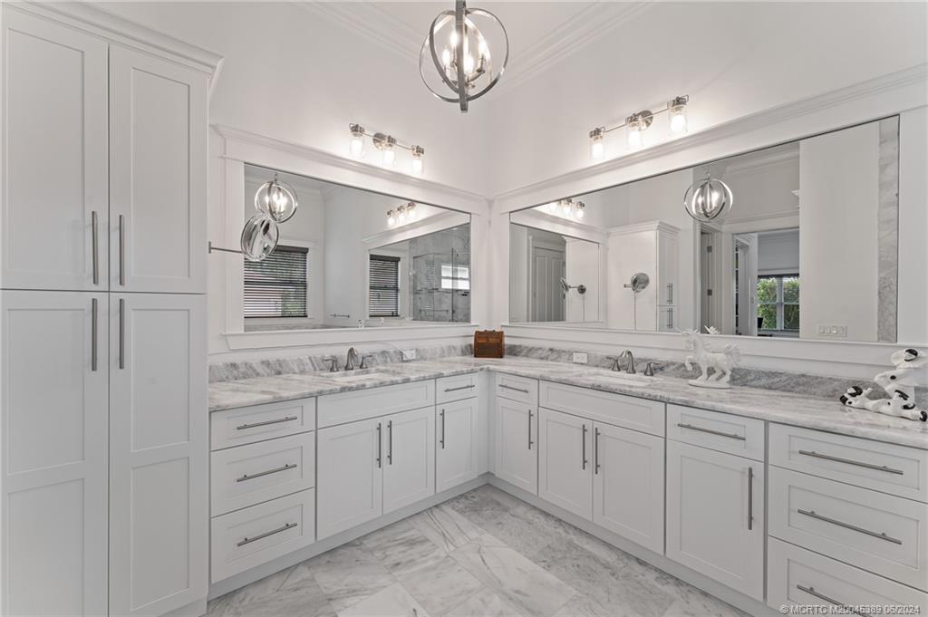 3442 SW Rivers End Way