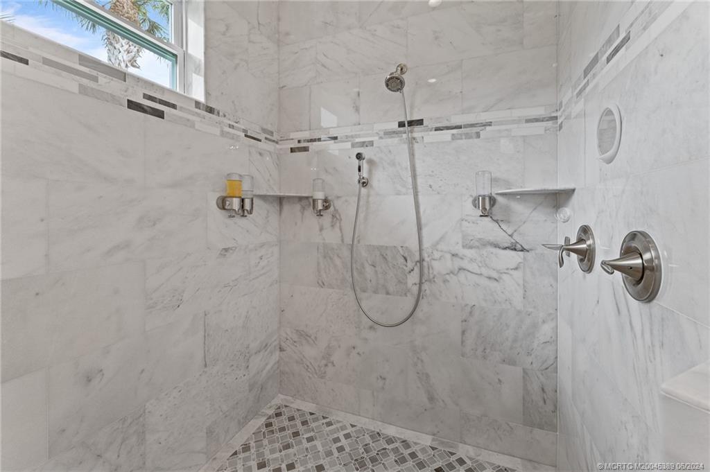 3442 SW Rivers End Way