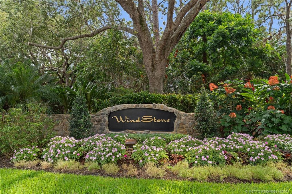 3442 SW Rivers End Way