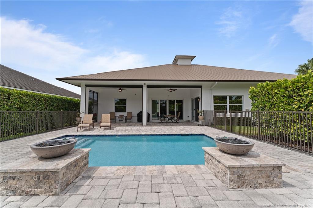 3442 SW Rivers End Way