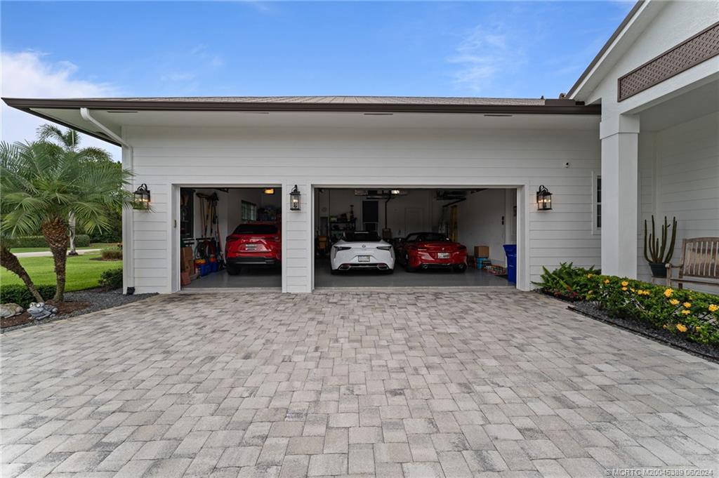 3442 SW Rivers End Way