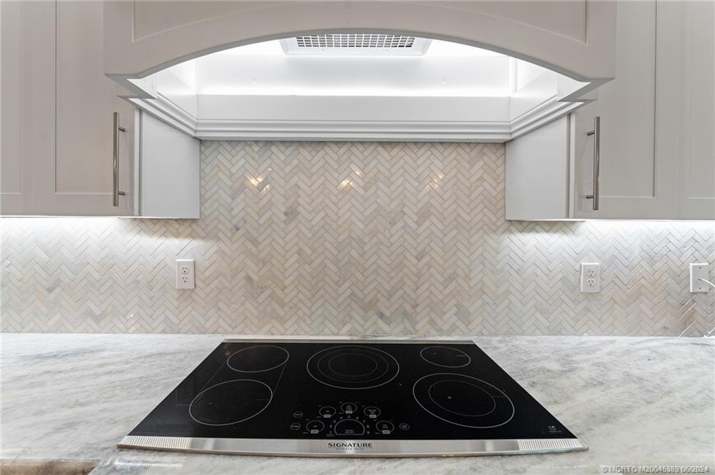 3442 SW Rivers End Way