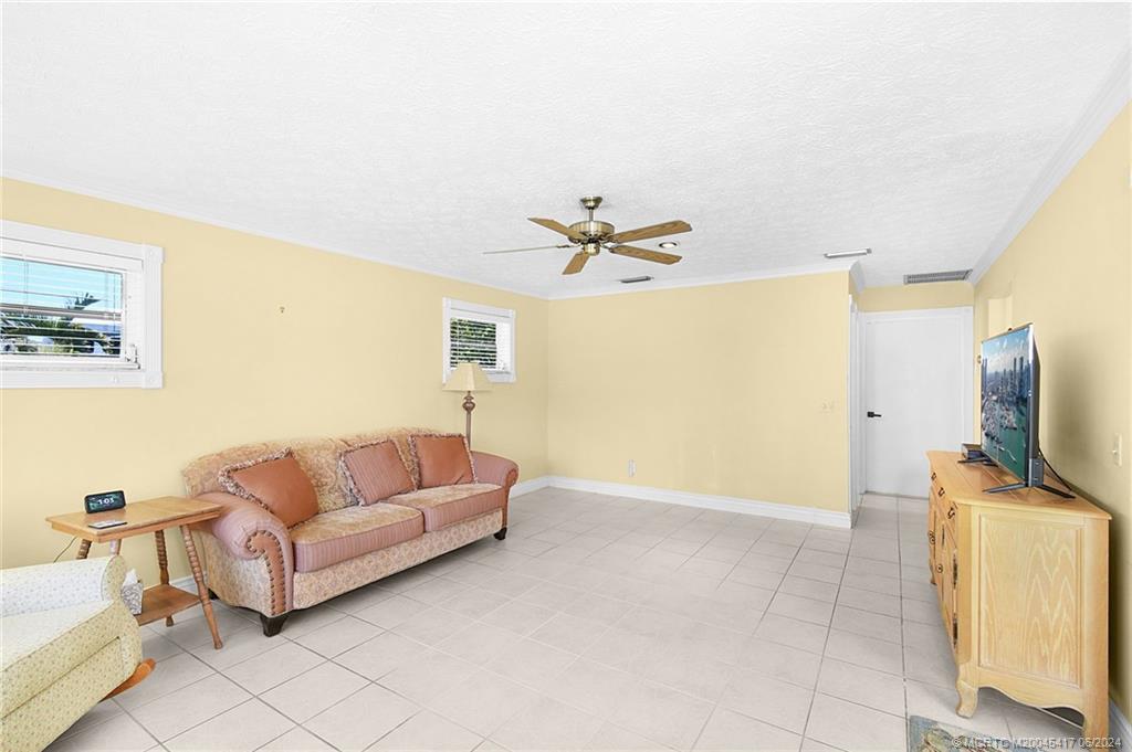 12851 SE Circle Drive