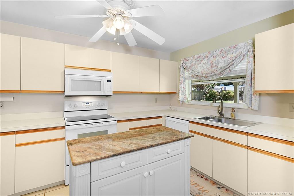 12851 SE Circle Drive